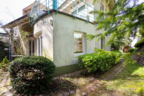 Eladó családi ház, Budakeszi 6 szoba 280 m² 270 M Ft