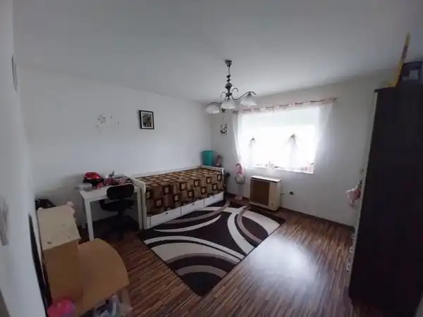 Eladó családi ház, Tura 2+1 szoba 80 m² 55 M Ft